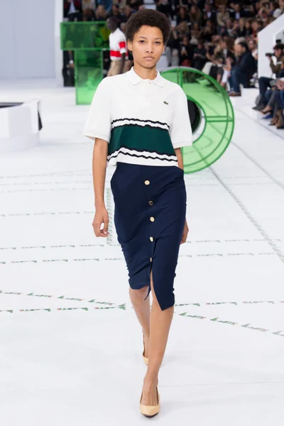 Look 14